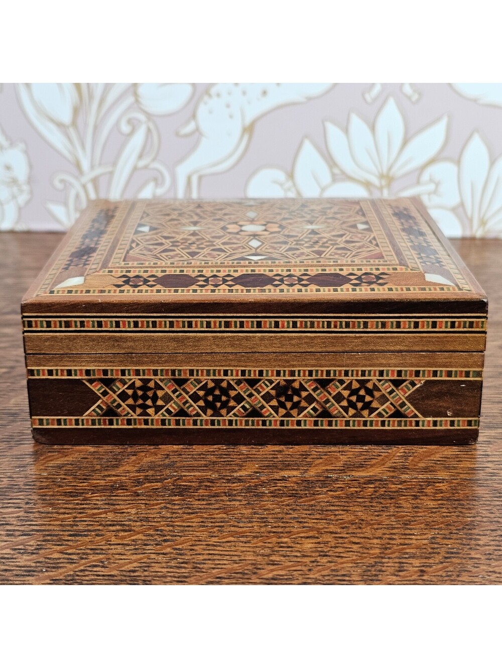 Vintage Damascus Mosaic Wood Jewelry Box Mother of Pearl Inlay 5 Inch - Picture 5 of 14